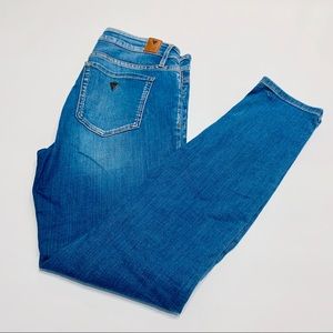 GUESS Power Curvy Mid-rise Jeans